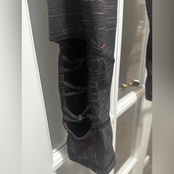 Prana Itzel Capri Space Dye Leggings - Picture 7 of 14